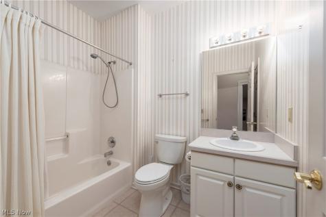 2778 Wilks Lane Westlake OH 44145