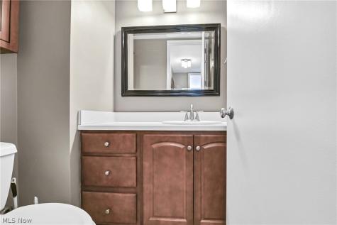 12700 Lake Avenue Lakewood OH 44107