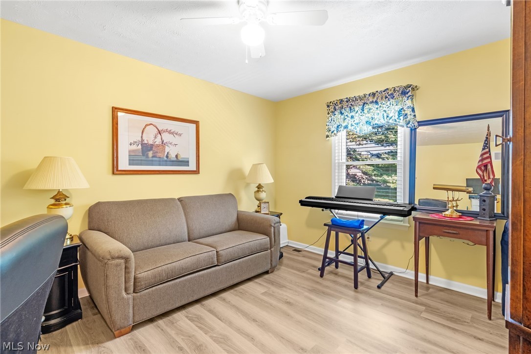 10412 Scotney Avenue North Canton OH 44720