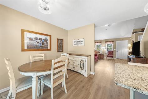 10412 Scotney Avenue North Canton OH 44720