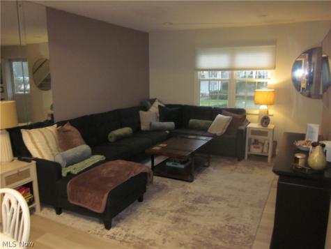 19704 Lorain Road Fairview Park OH 44126