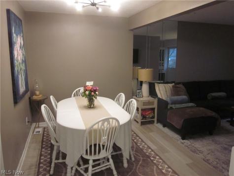 19704 Lorain Road Fairview Park OH 44126