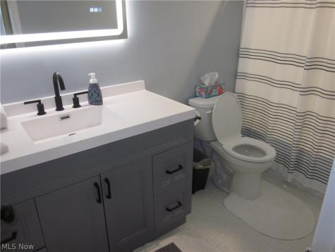19704 Lorain Road Fairview Park OH 44126