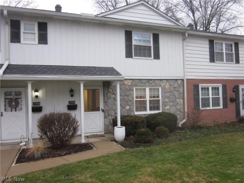 19704 Lorain Road Fairview Park OH 44126