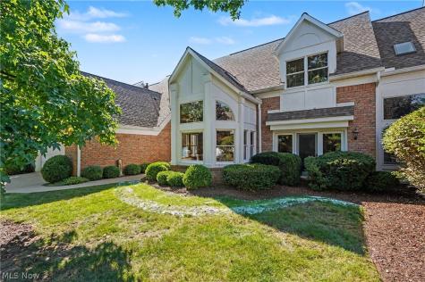 3644 Sparrow Pond Circle Akron OH 44333