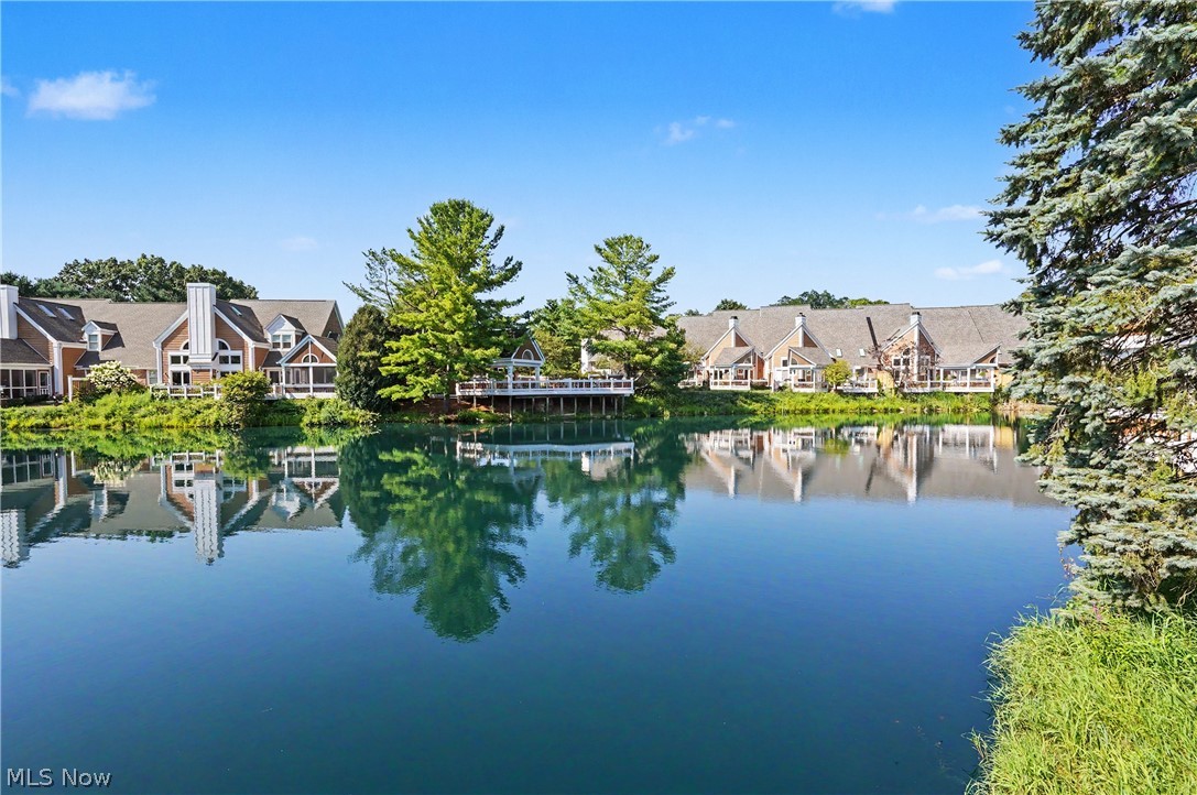 3644 Sparrow Pond Circle Akron OH 44333