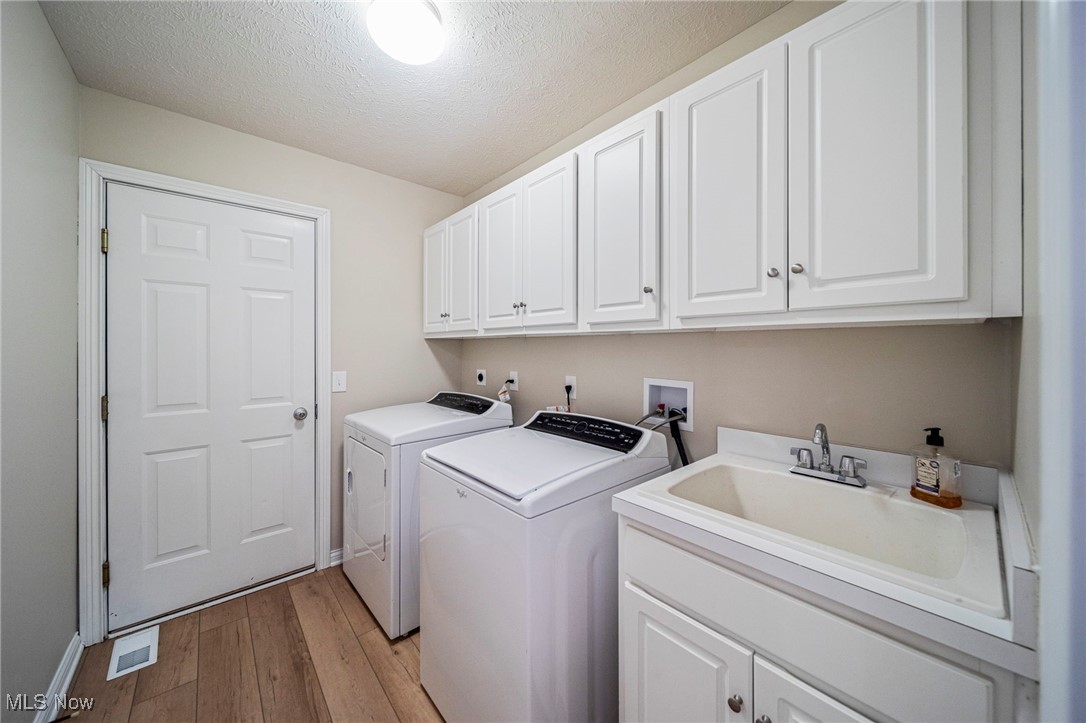 5655 N Greenway Court Highland Heights OH 44143