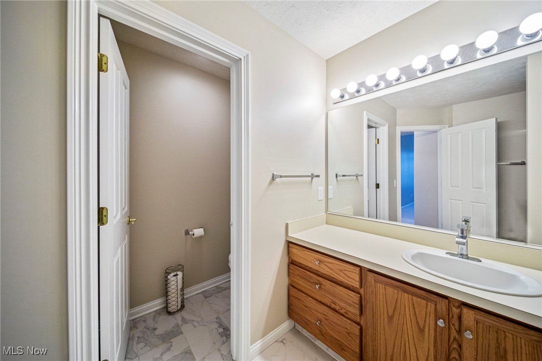 5655 N Greenway Court Highland Heights OH 44143