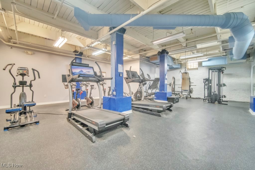 1133 W 9th Street Cleveland OH 44113