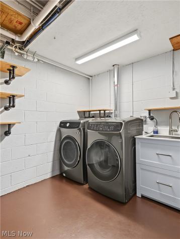 2254 Pine Top Court Coventry OH 44319