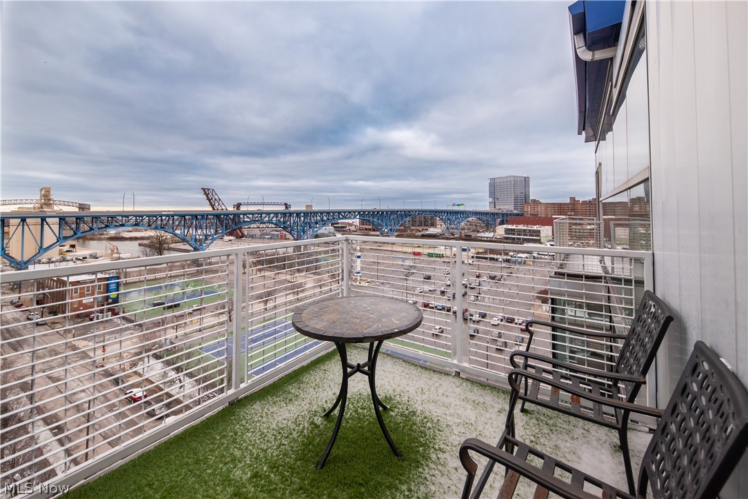 1237 Washington Avenue Cleveland OH 44113