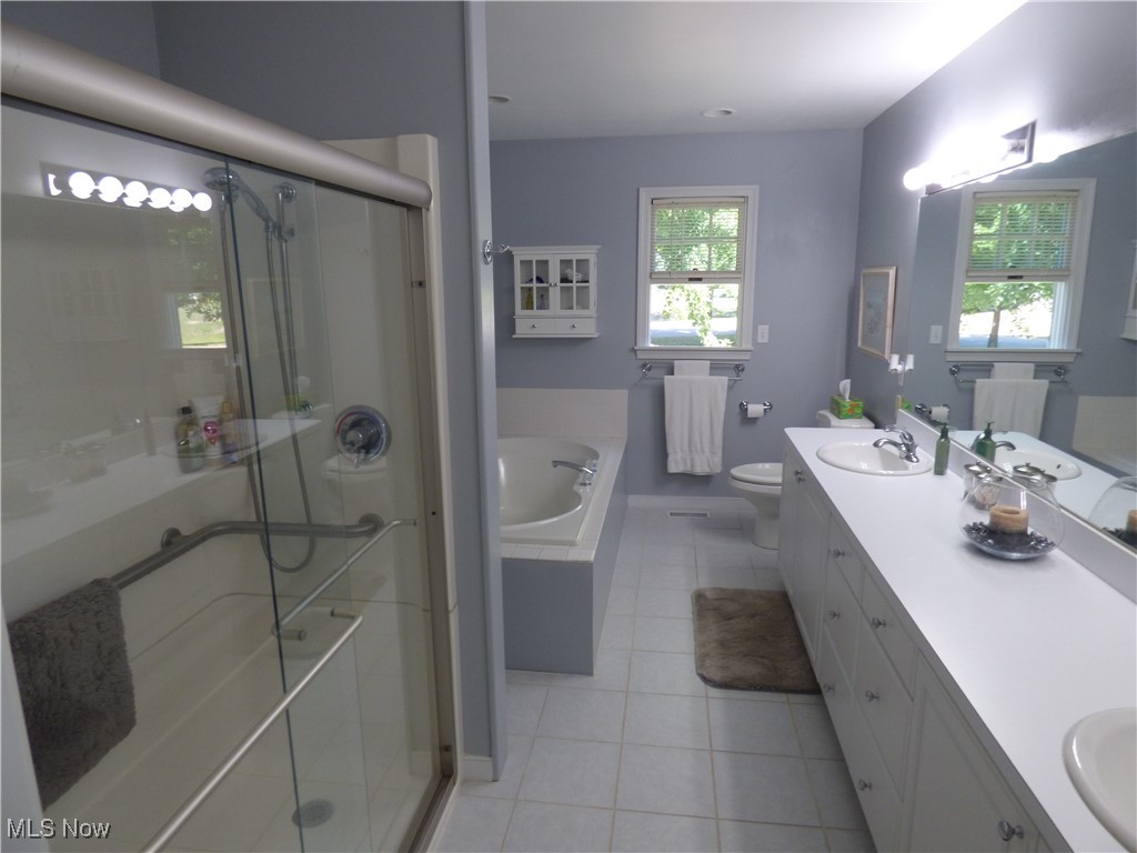 200 Saint Andrews Place NE Warren OH 44484