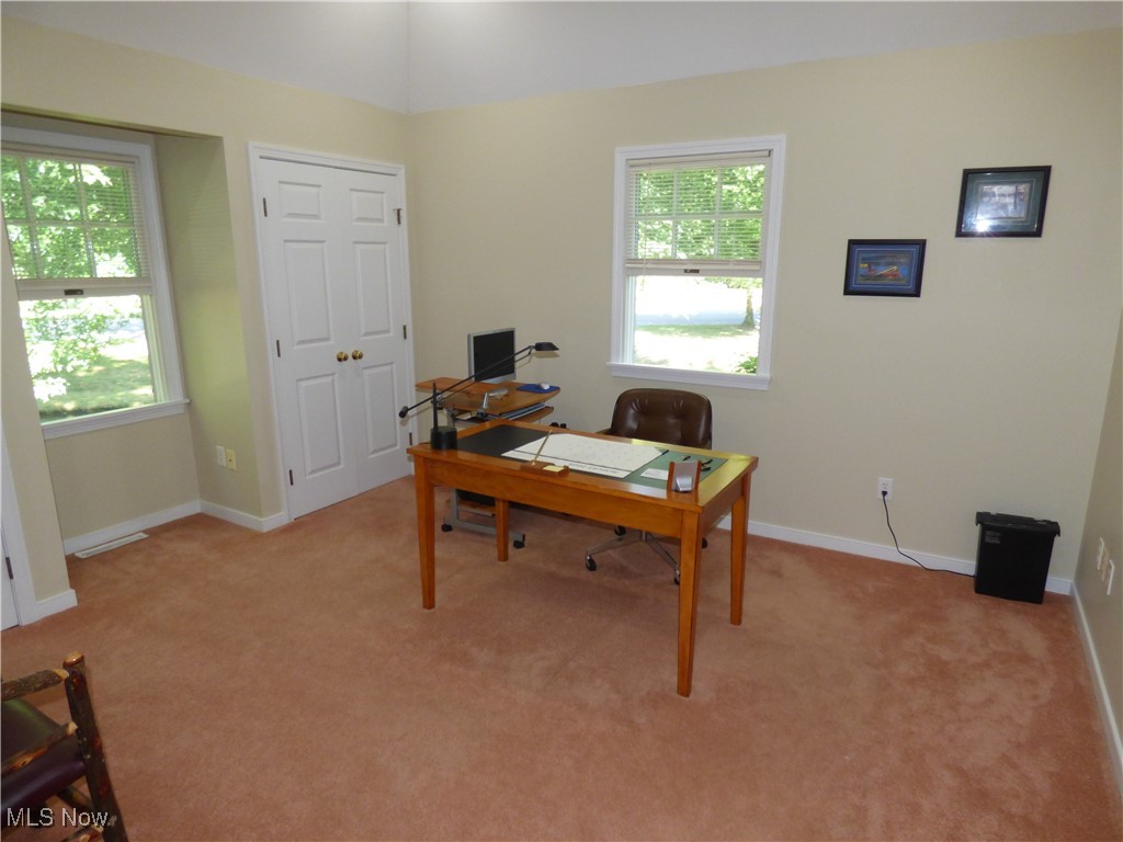 200 Saint Andrews Place NE Warren OH 44484