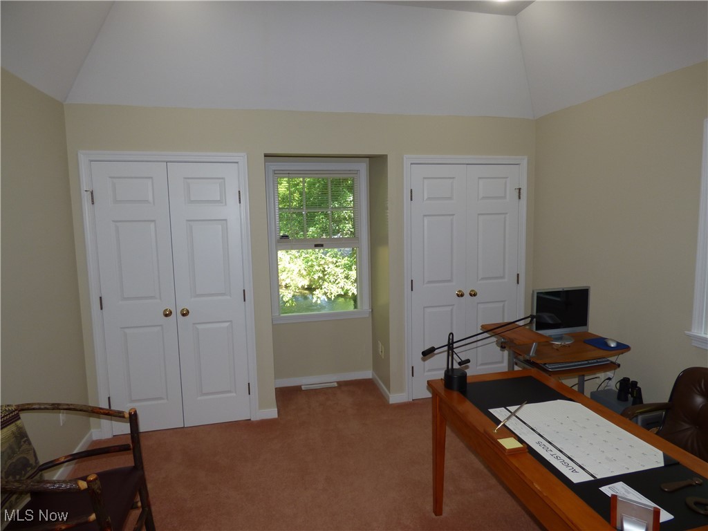 200 Saint Andrews Place NE Warren OH 44484