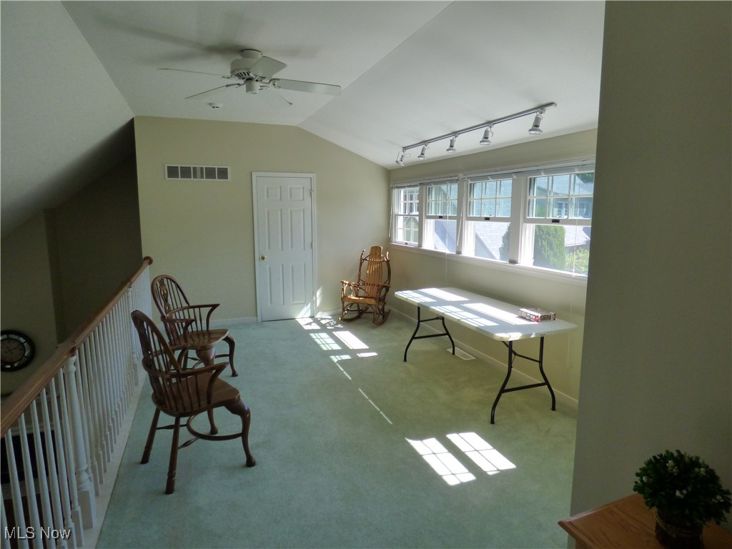 200 Saint Andrews Place NE Warren OH 44484