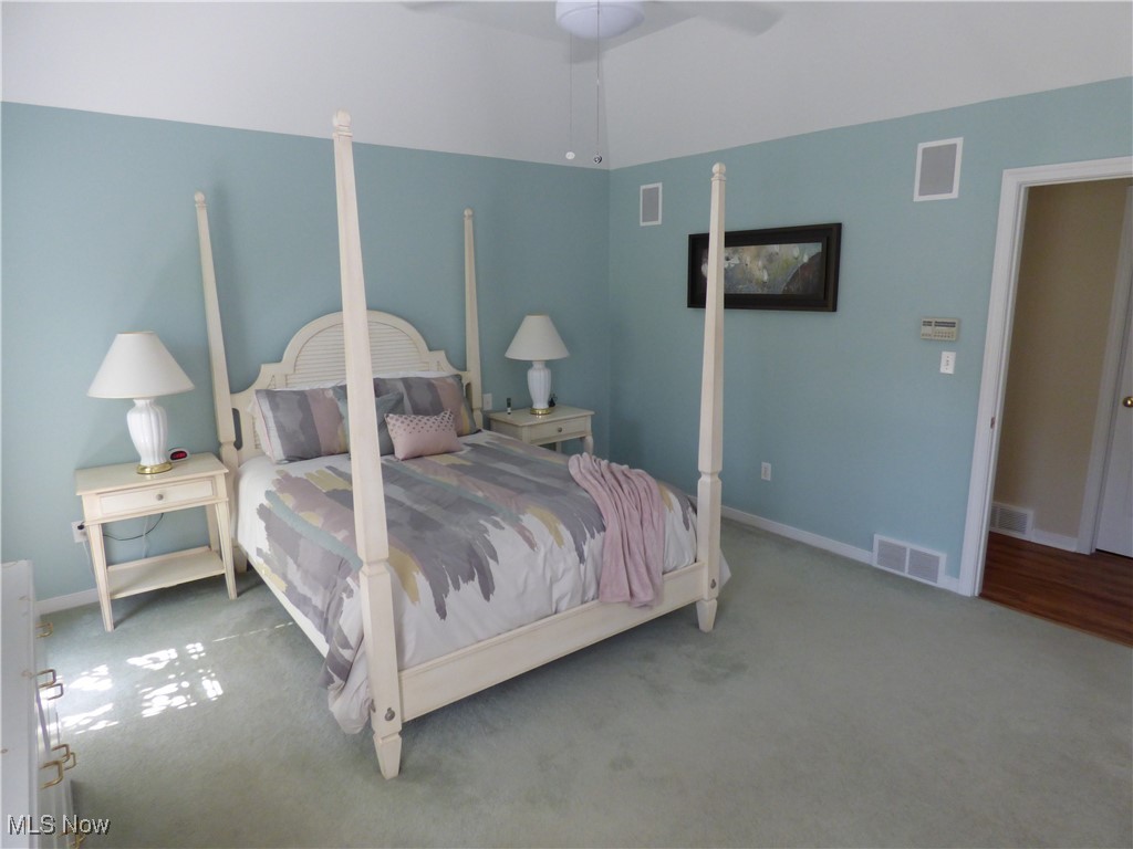 200 Saint Andrews Place NE Warren OH 44484