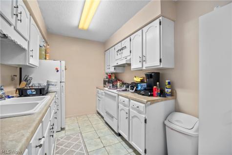 1315 S Lake Wilmer Drive Sandusky OH 44870