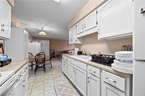 1315 S Lake Wilmer Drive Sandusky OH 44870