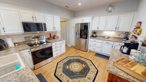 5278 Redford Drive Brunswick OH 44212