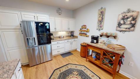 5278 Redford Drive Brunswick OH 44212