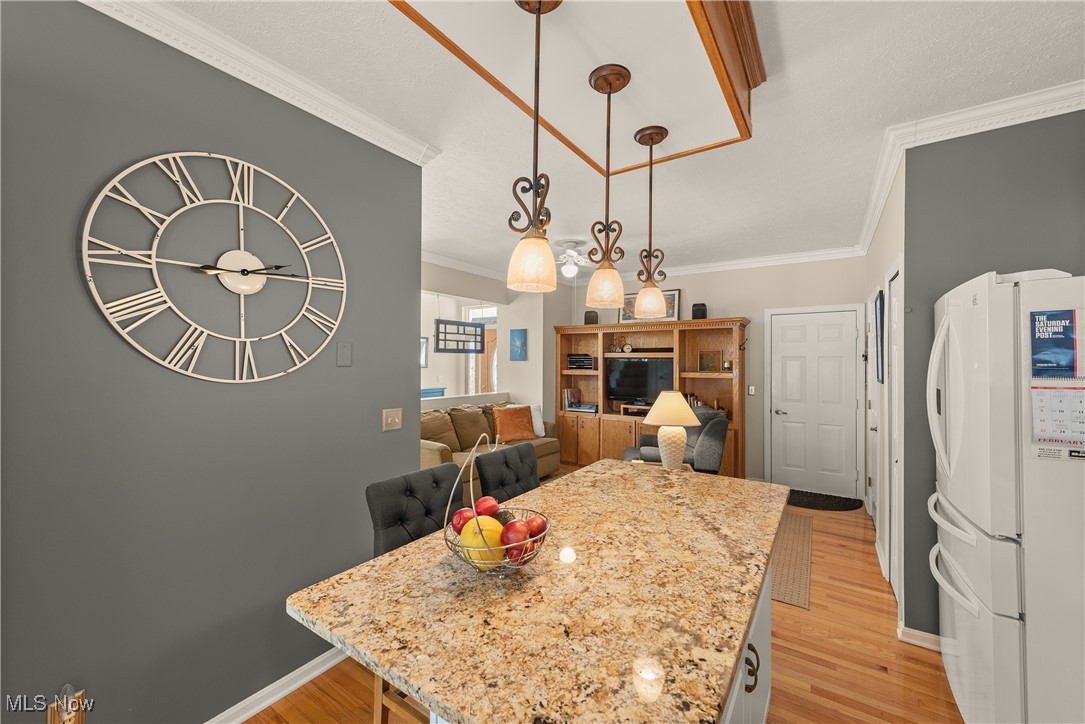 9765 Sugarbush Circle Olmsted Falls OH 44138