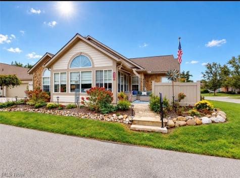 634 Crossings Circle Tallmadge OH 44278