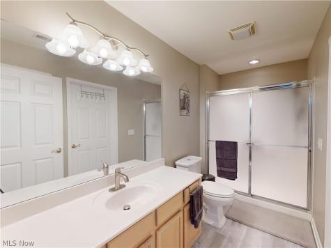 634 Crossings Circle Tallmadge OH 44278