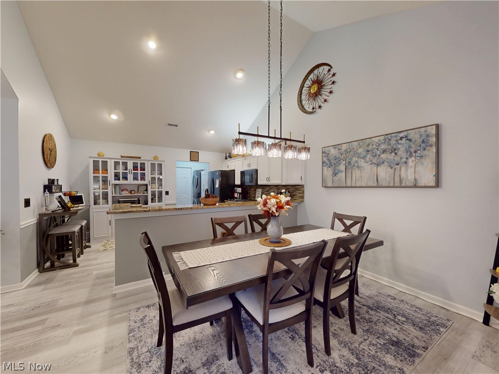 634 Crossings Circle Tallmadge OH 44278
