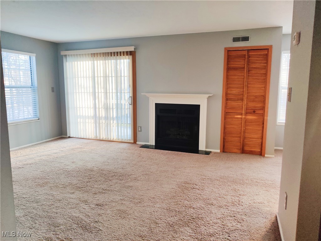 2104 Stoney Run Circle Broadview Heights OH 44147