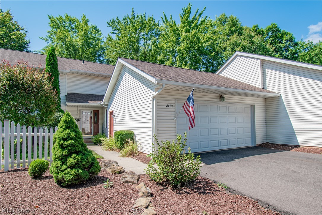 2440 Port Charles Drive Stow OH 44224