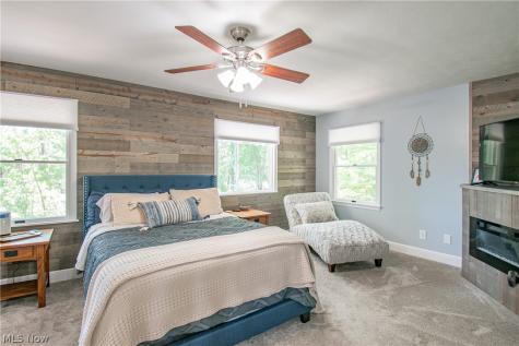 2440 Port Charles Drive Stow OH 44224