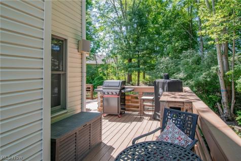 2440 Port Charles Drive Stow OH 44224