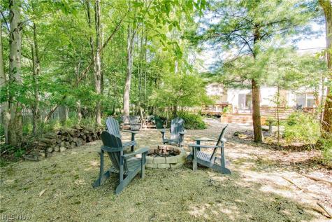 2440 Port Charles Drive Stow OH 44224