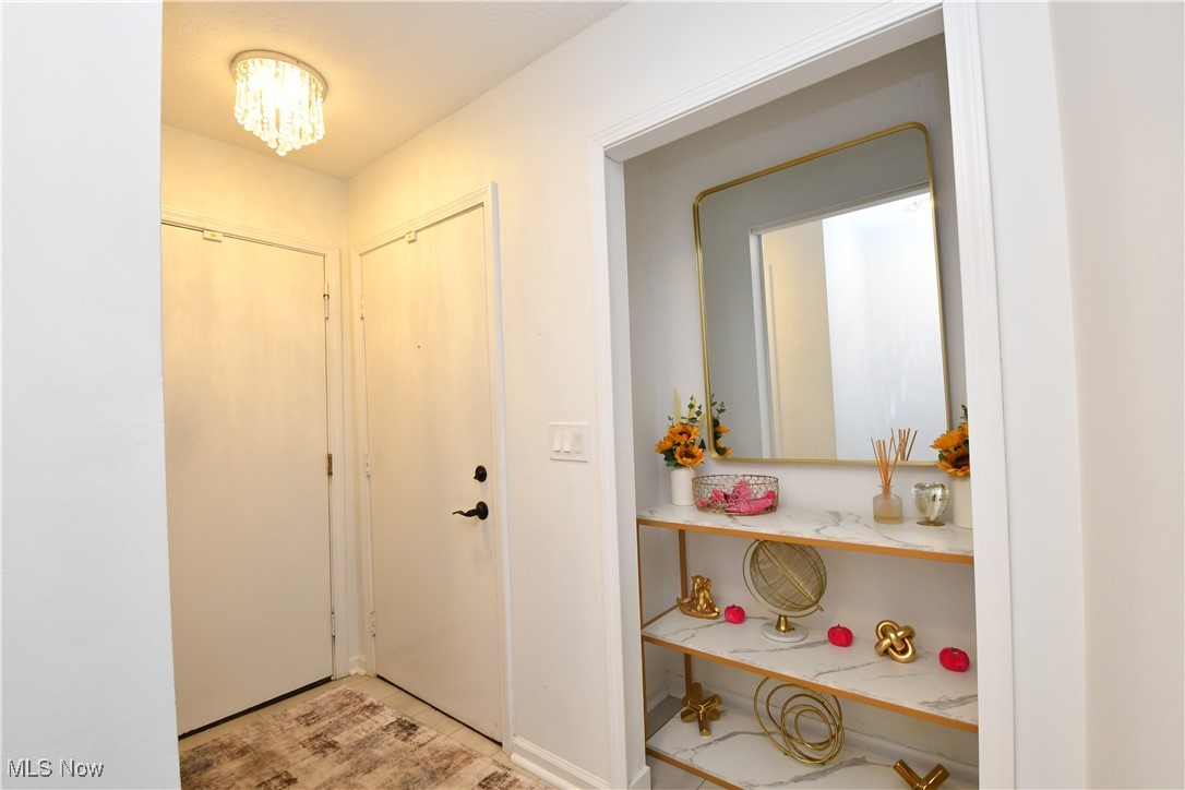 4685 Mayfield Road South Euclid OH 44121