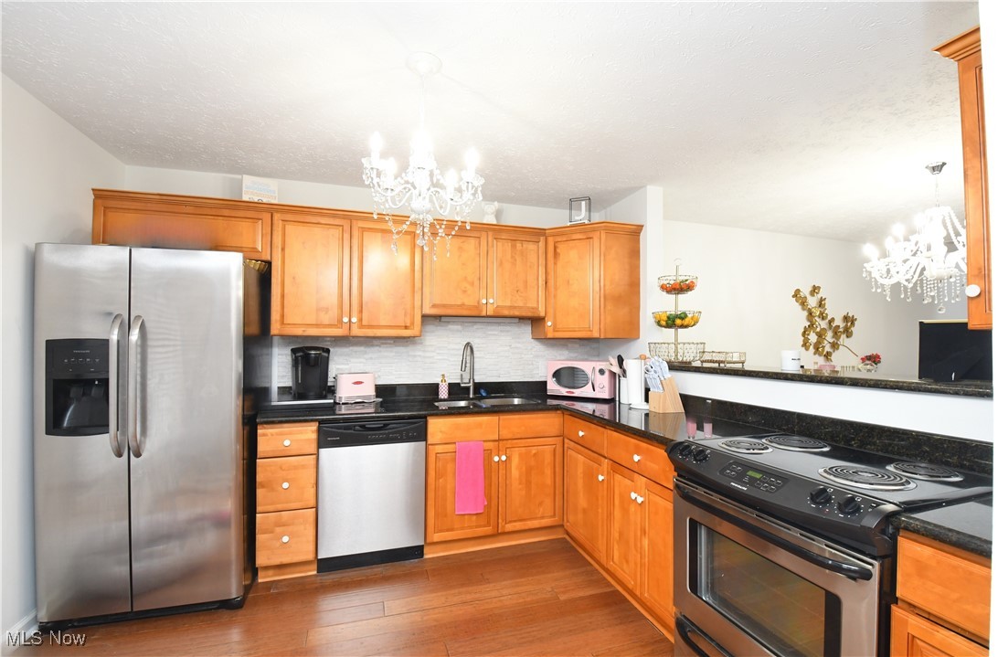 4685 Mayfield Road South Euclid OH 44121