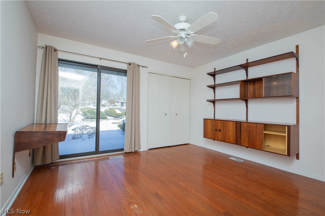 290-21 Hawthorne Drive Aurora OH 44202