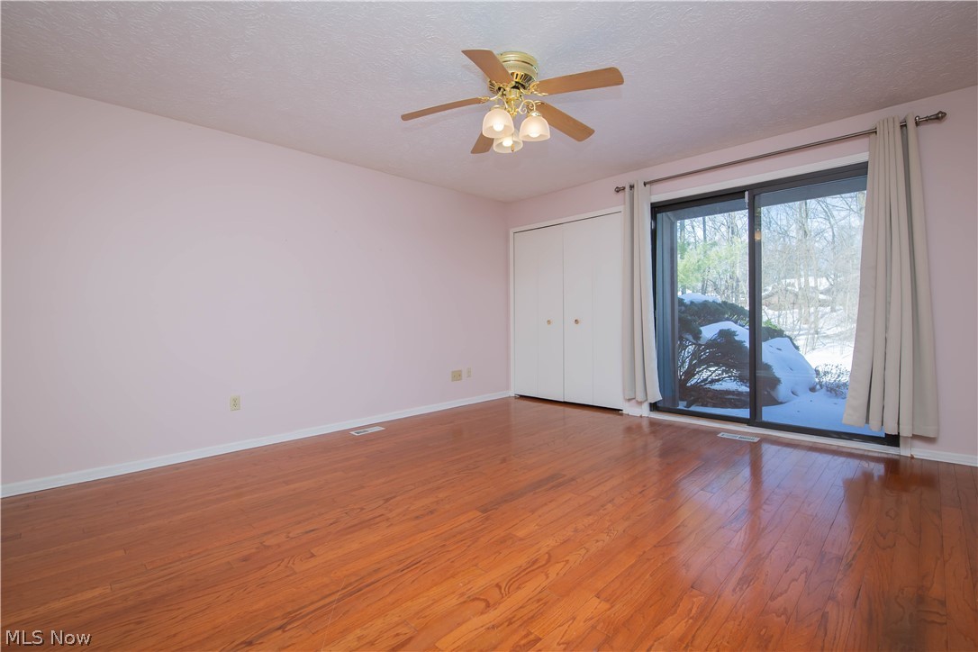290-21 Hawthorne Drive Aurora OH 44202