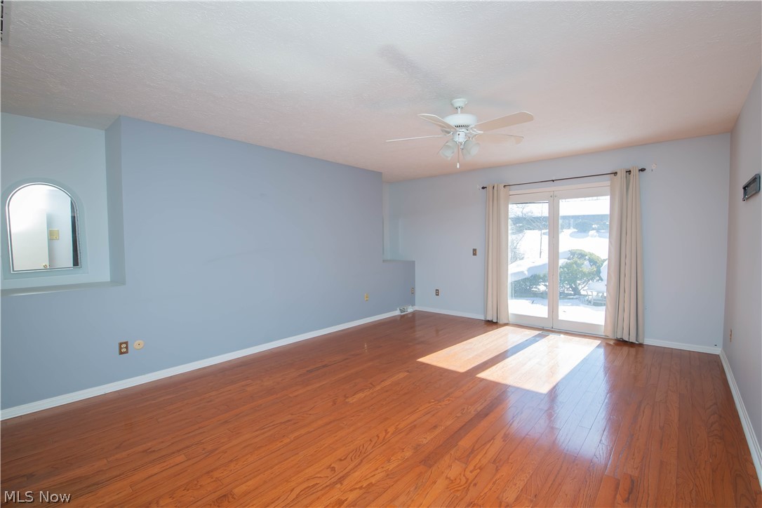 290-21 Hawthorne Drive Aurora OH 44202