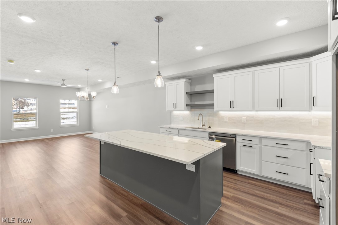 461 Harbor Lane Lorain OH 44052