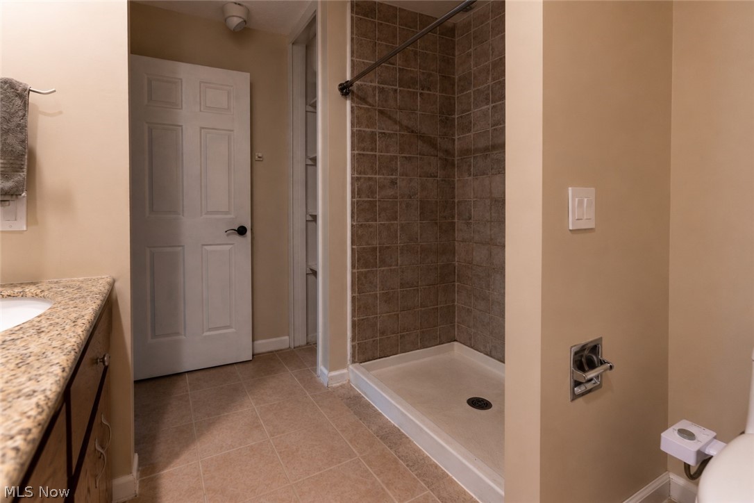 18251 Glencreek Lane Strongsville OH 44136