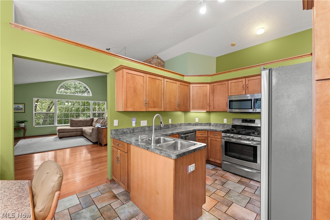 7556 Sanctuary Circle Brecksville OH 44141