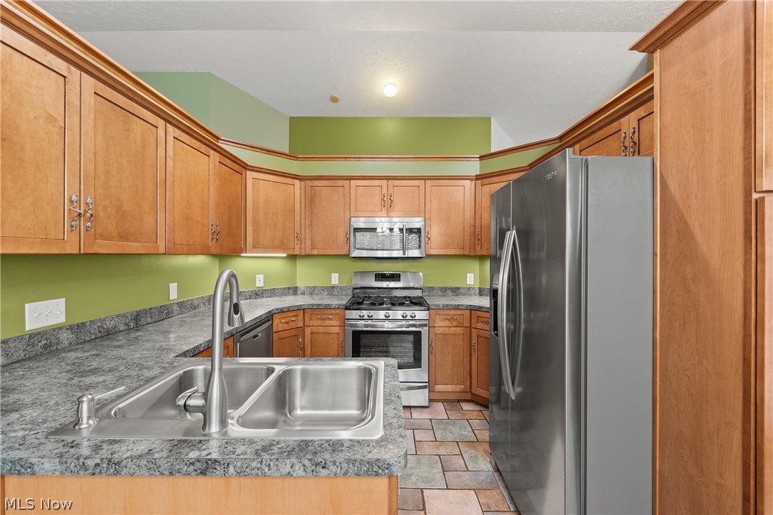 7556 Sanctuary Circle Brecksville OH 44141