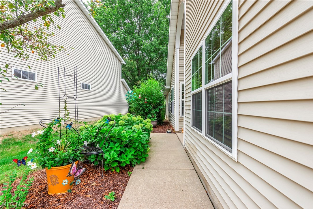 7556 Sanctuary Circle Brecksville OH 44141