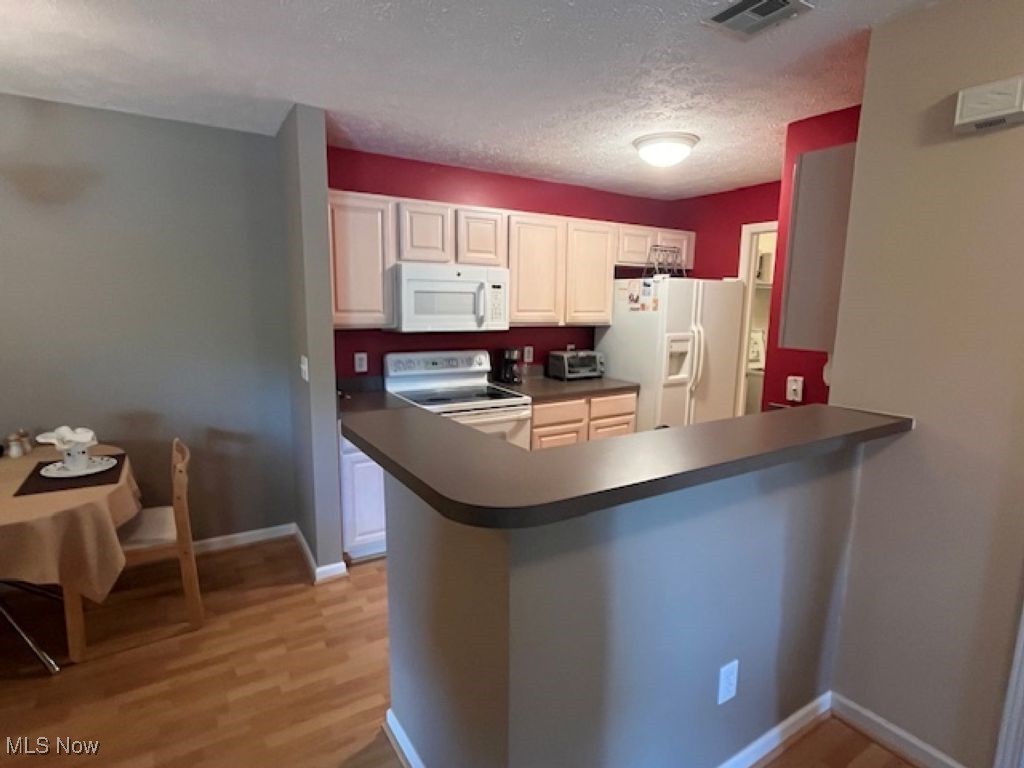 29852 Lenox Drive Westlake OH 44145