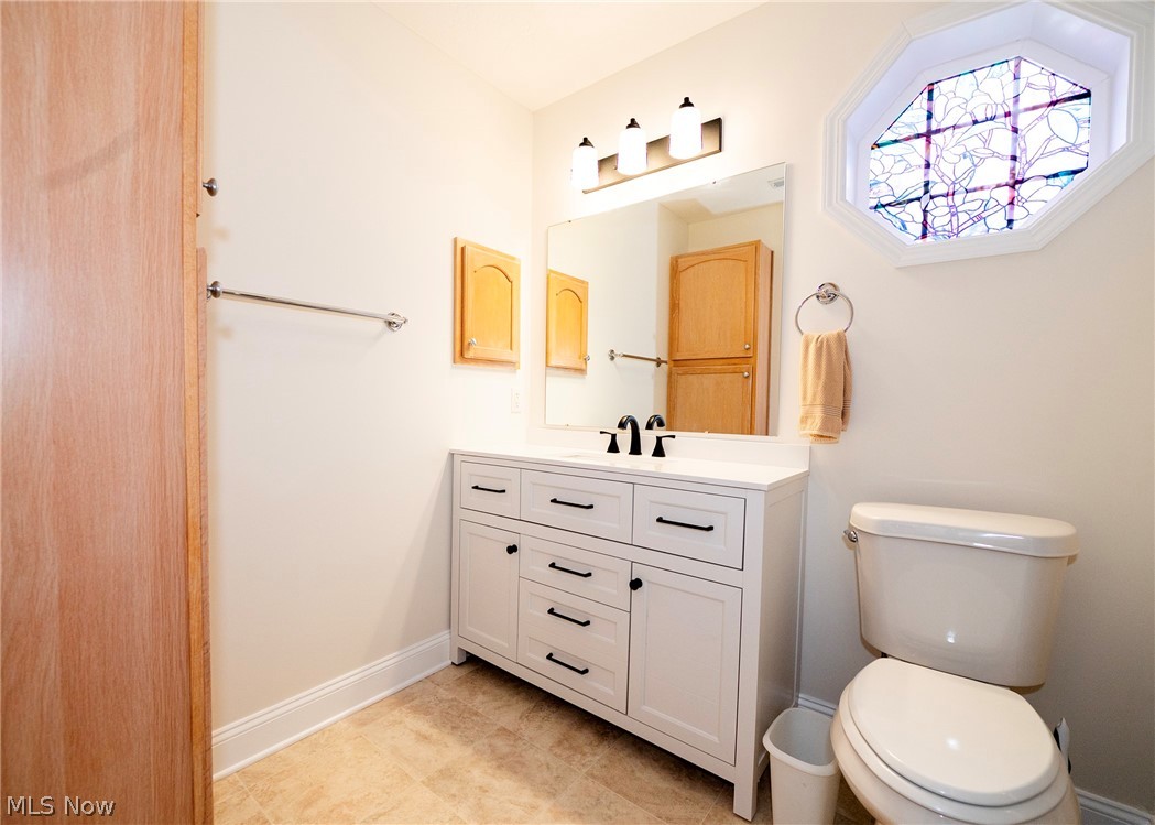 316 Brookpoint Street NW North Canton OH 44720