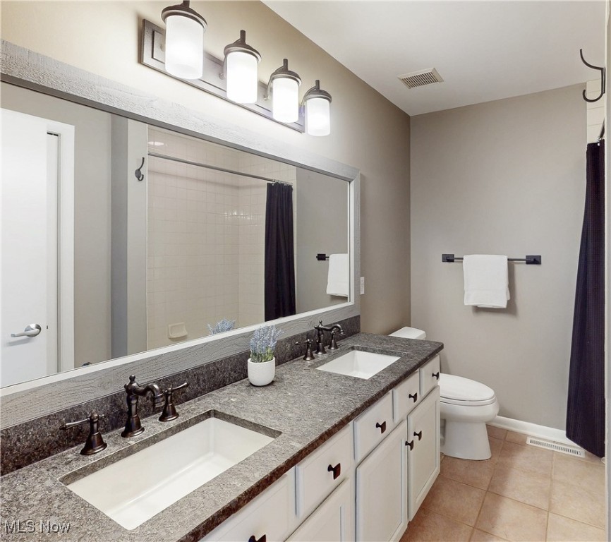 143 Blossom Lane Orange OH 44022