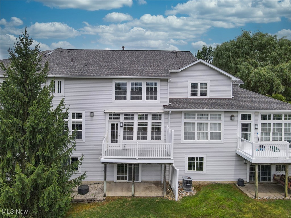 143 Blossom Lane Orange OH 44022