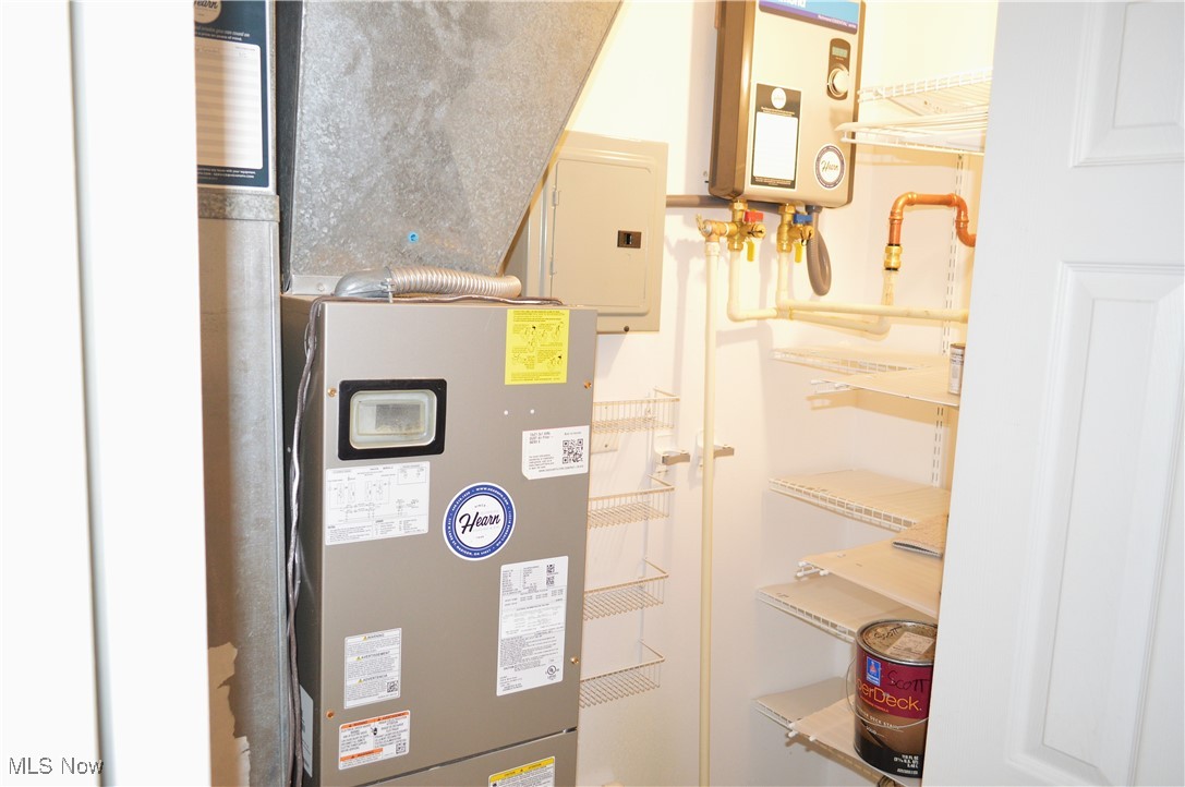 5237 Lake Road W Ashtabula OH 44004