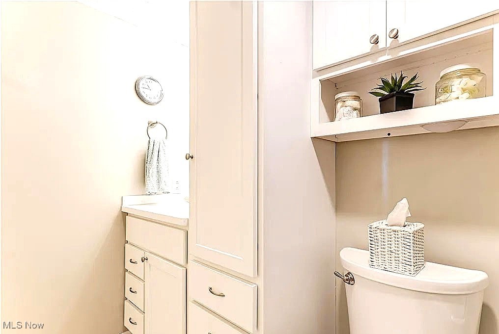 5237 Lake Road W Ashtabula OH 44004