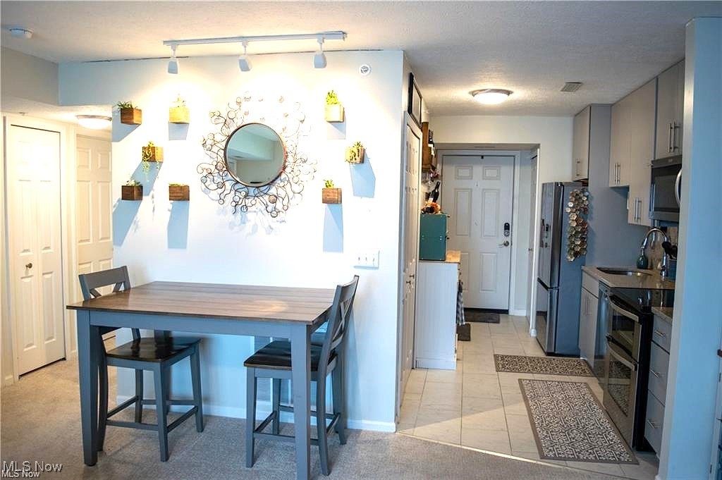 5237 Lake Road W Ashtabula OH 44004